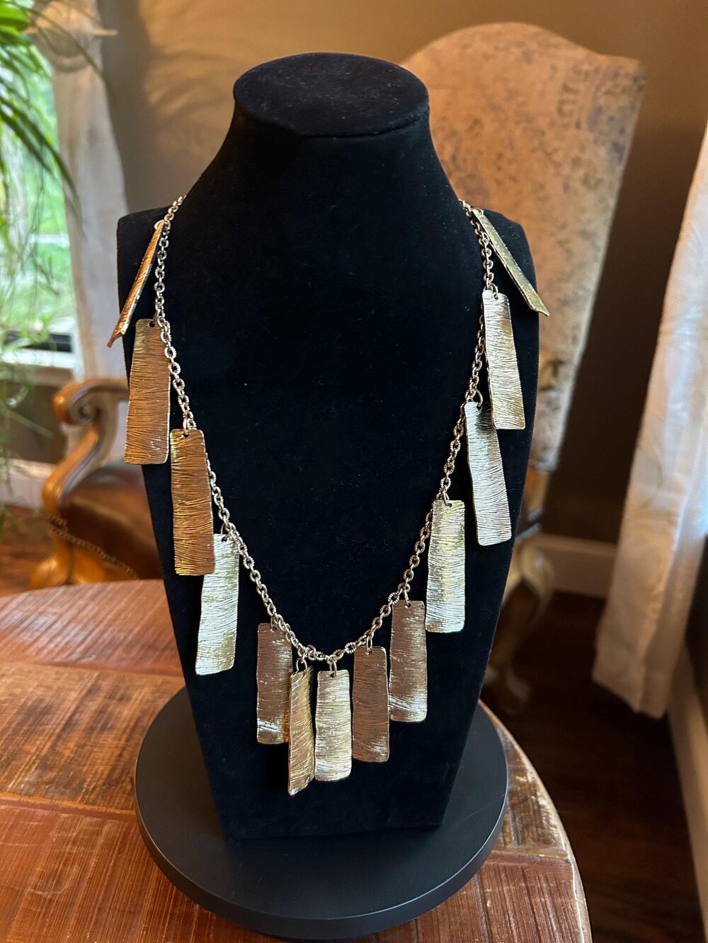 Chico’s NWT runway jewelry PENDANTS